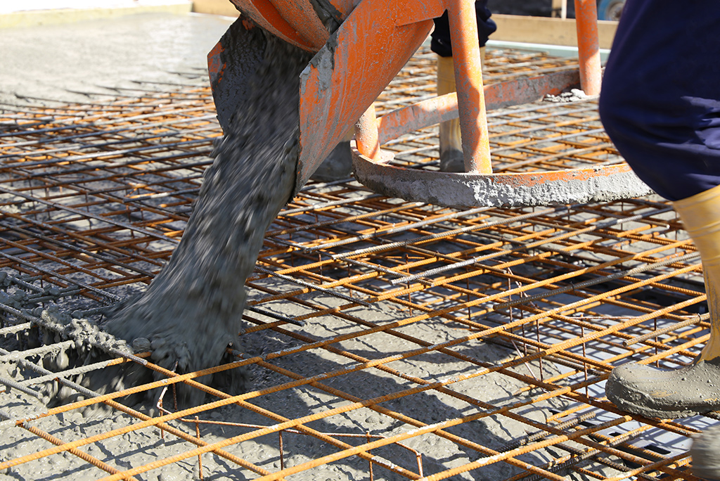 The Expertise Behind AA Concrete's Ready Mix Concrete Delivery